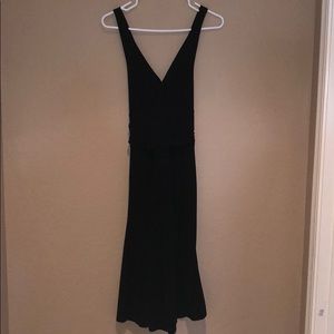 TOKITO BLACK V NECK DRESS WITH CRISS-CROSS BACK
